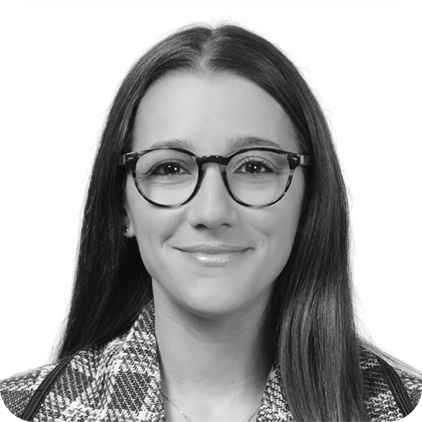 allison-perry-headshot